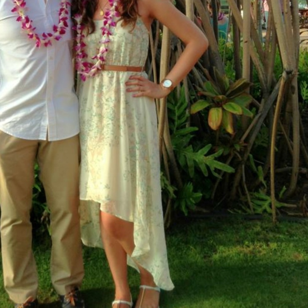 Perfect floral high low dress XS!!